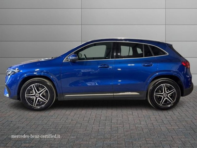 Mercedes-Benz EQA usata a Bologna (6)