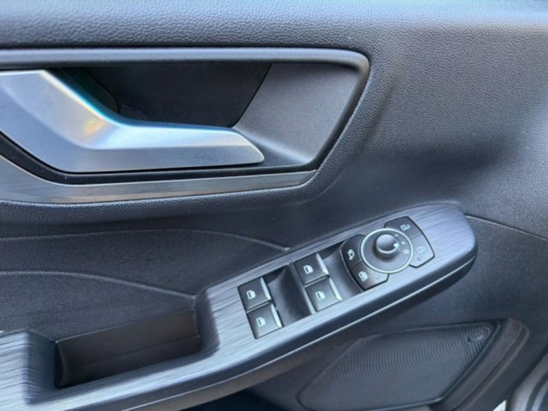 Ford Kuga usata a Lodi (12)
