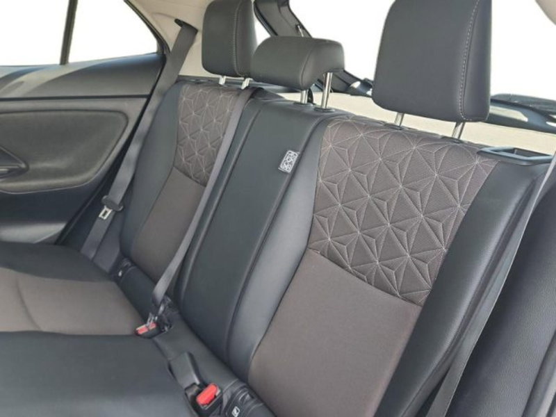 Toyota Yaris Cross usata a Roma (11)