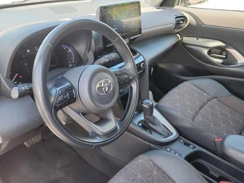 Toyota Yaris Cross usata a Roma (7)