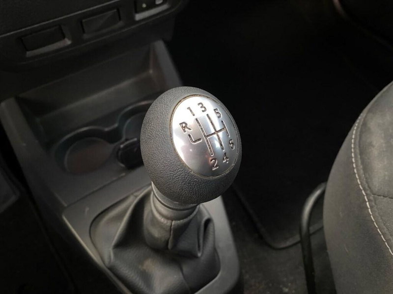 Dacia Dokker usata a Torino (12)