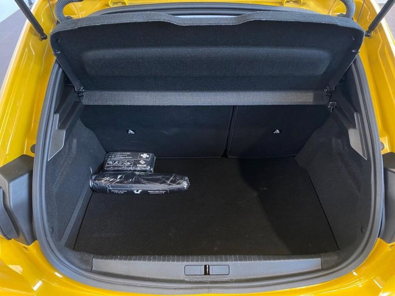 Peugeot 208 usata a Torino (9)