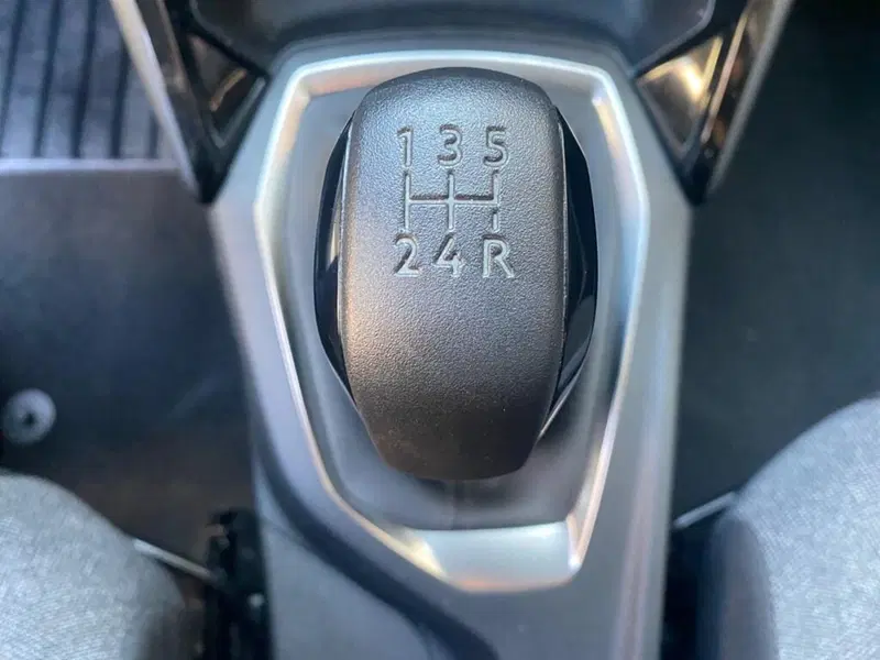 Peugeot 208 usata a Torino (12)