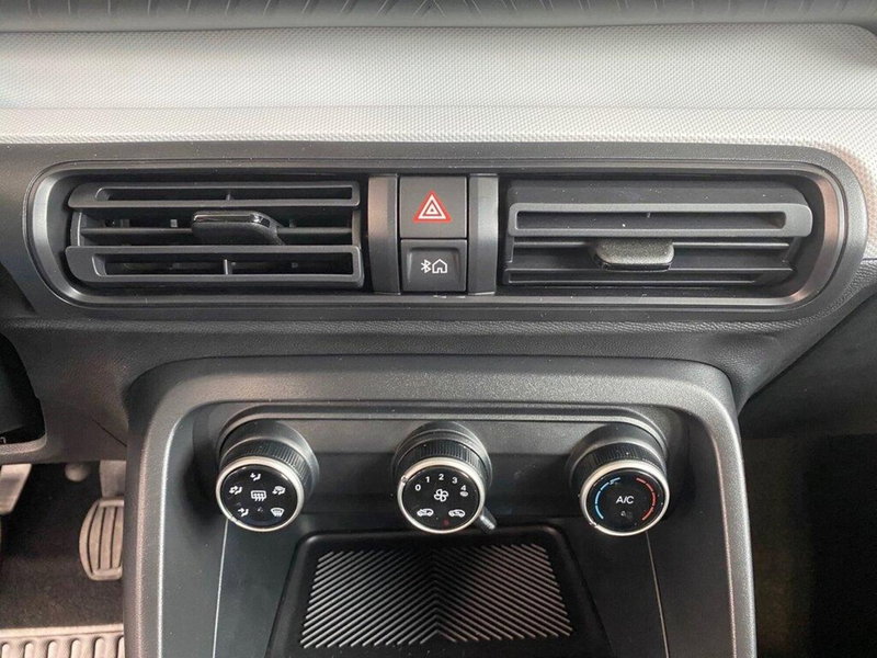 Citroen C3 Aircross nuova a Torino (10)