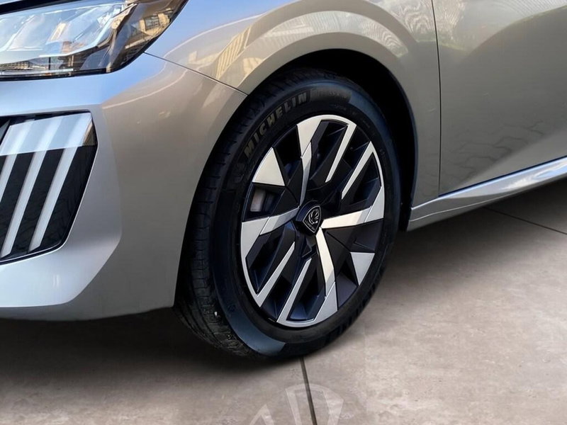 Peugeot 208 nuova a Torino (15)