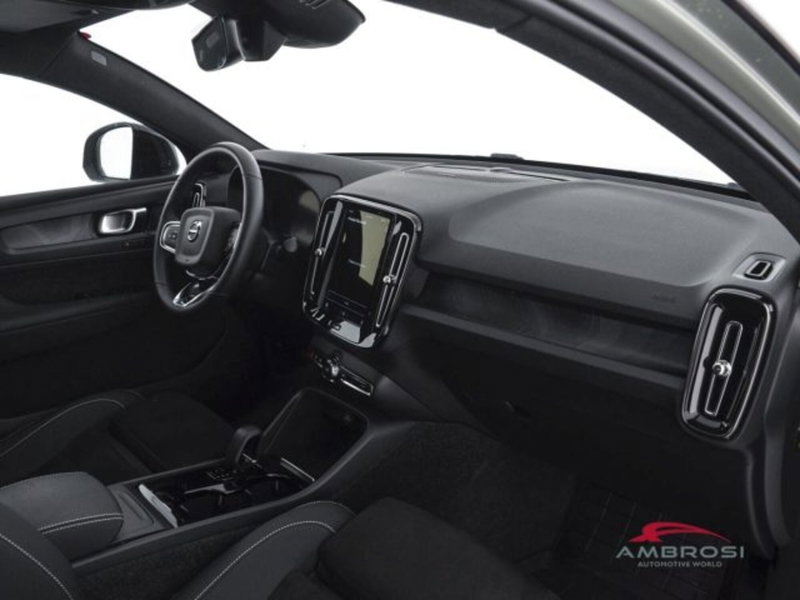 Volvo C40 usata a Perugia (12)