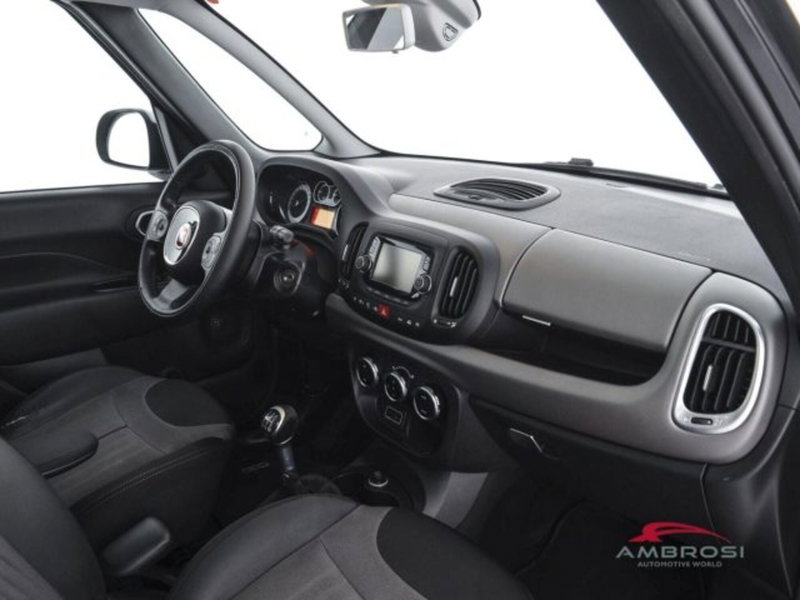 Fiat 500L Living usata a Perugia (12)