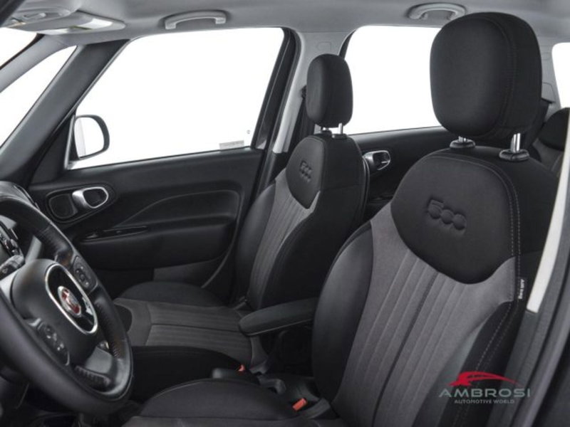 Fiat 500L Living usata a Perugia (9)
