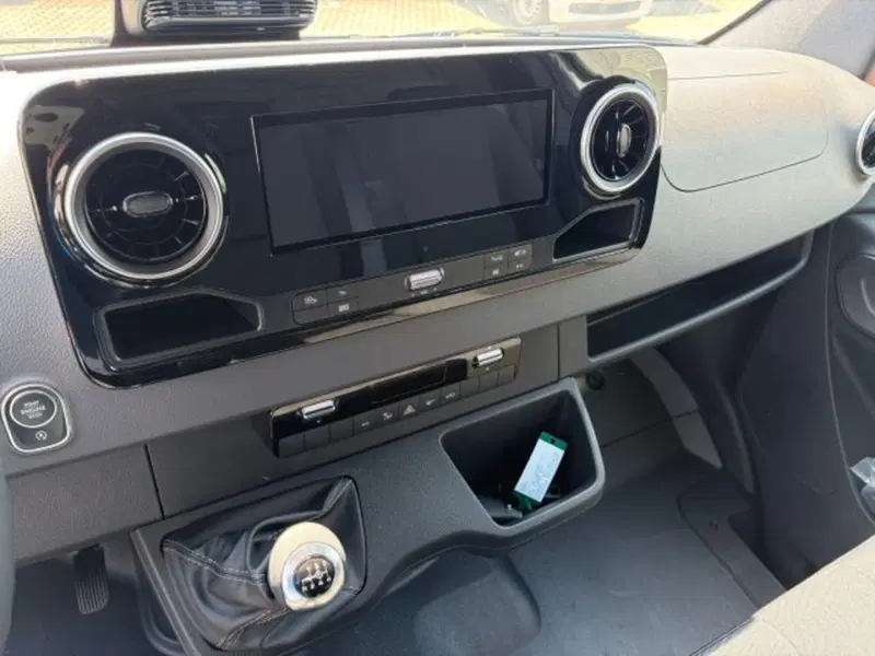 Mercedes-Benz Sprinter nuova a Bergamo (10)