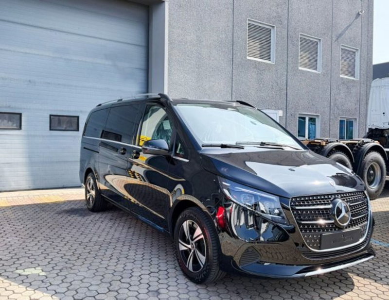 Mercedes-Benz Classe V nuova a Bergamo (3)