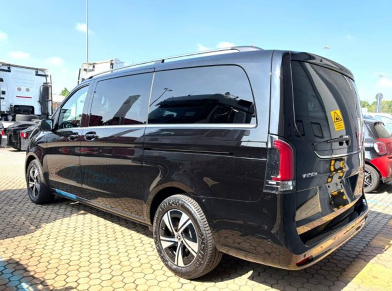 Mercedes-Benz Classe V nuova a Bergamo (5)