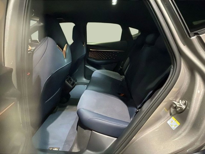 Cupra Tavascan nuova a Vicenza (17)