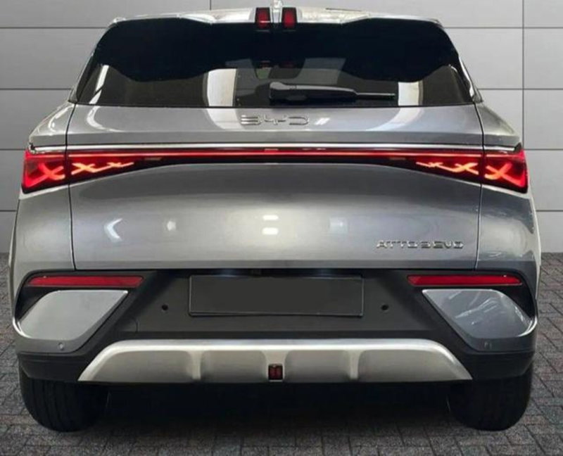 Byd Atto 3 usata a Bologna (3)