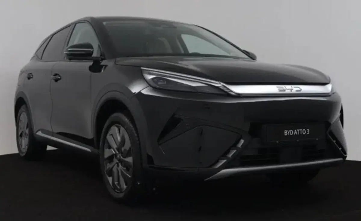 Byd Atto 3 usata a Bologna (4)
