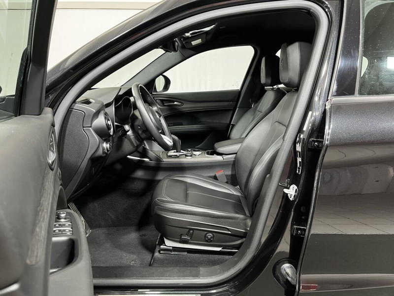 Alfa Romeo Stelvio usata a Sondrio (10)