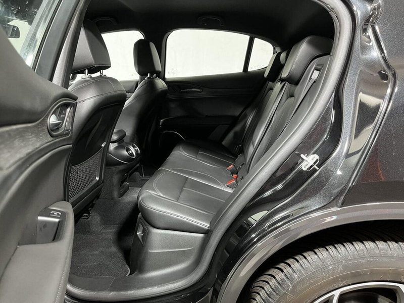 Alfa Romeo Stelvio usata a Sondrio (11)