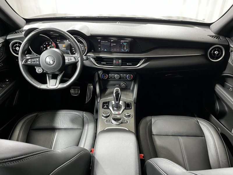 Alfa Romeo Stelvio usata a Sondrio (12)