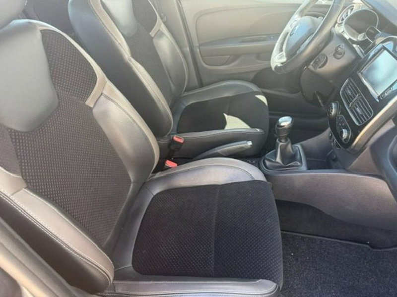 Renault Clio usata a Prato (9)