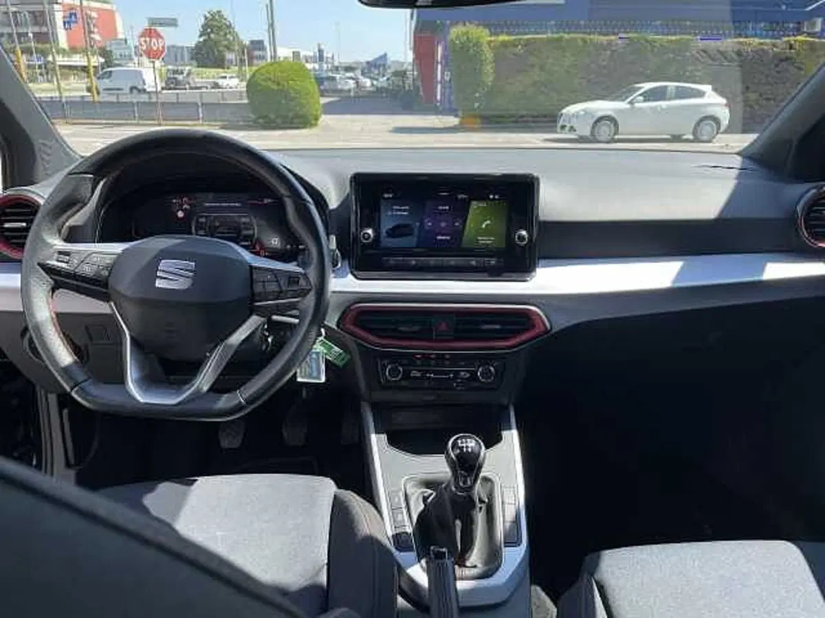 SEAT Arona usata a Verona (8)