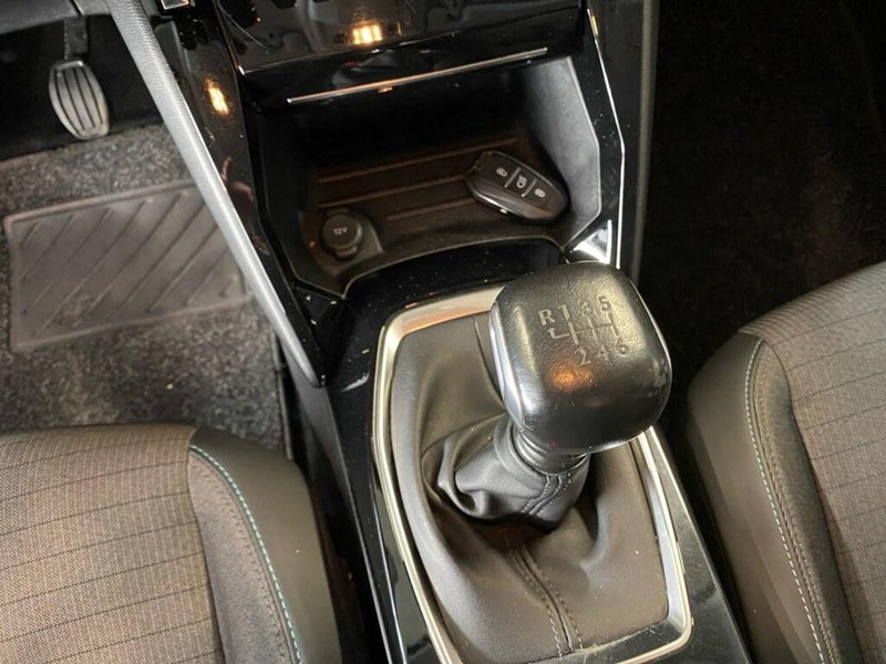 Peugeot 208 usata a Torino (12)