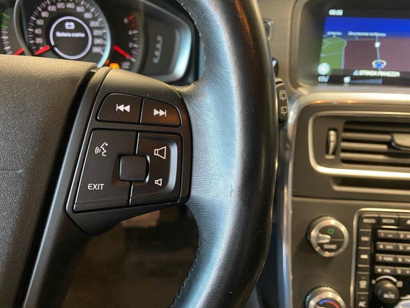 Volvo V60 usata a Torino (12)