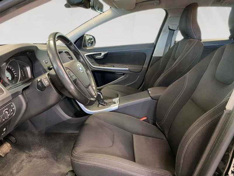 Volvo V60 usata a Torino (6)