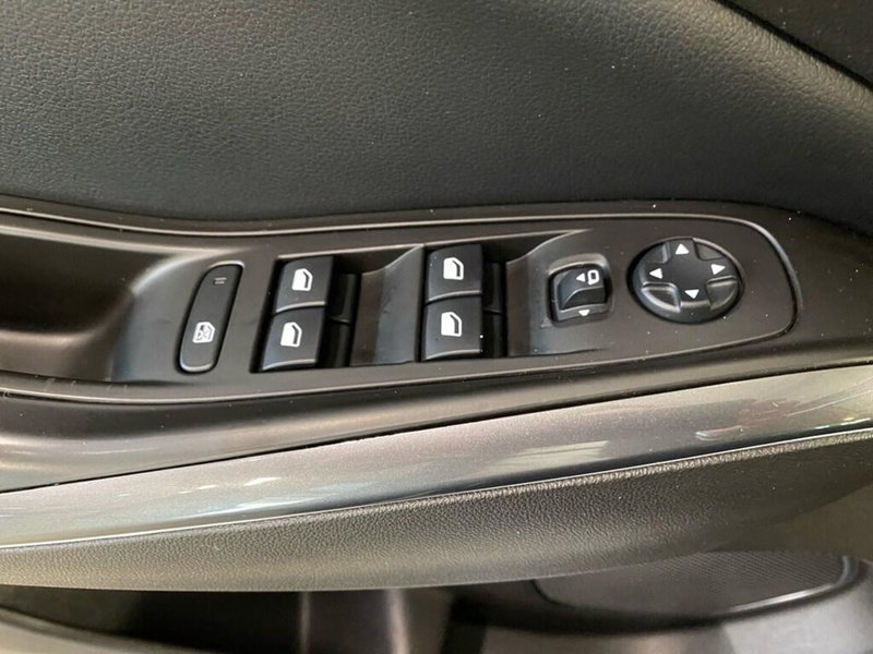 Opel Grandland X usata a Torino (13)