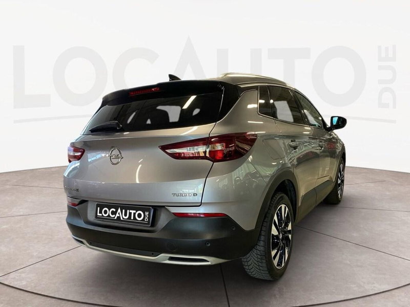 Opel Grandland X usata a Torino (4)