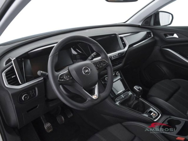 Opel Grandland usata a Perugia (8)