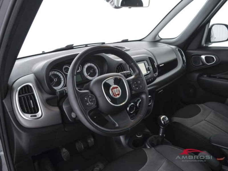 Fiat 500L Living usata a Perugia (8)