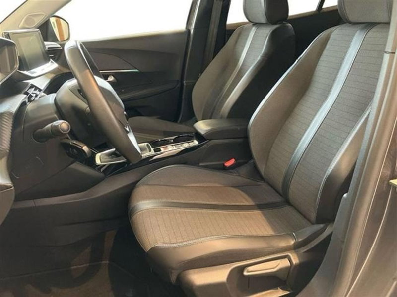 Peugeot 2008 usata a Como (10)