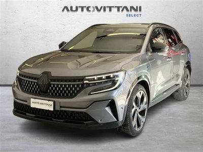Renault Austral 1.2 full hybrid Techno Esprit Alpine 200cv auto del 2023 usata a Como