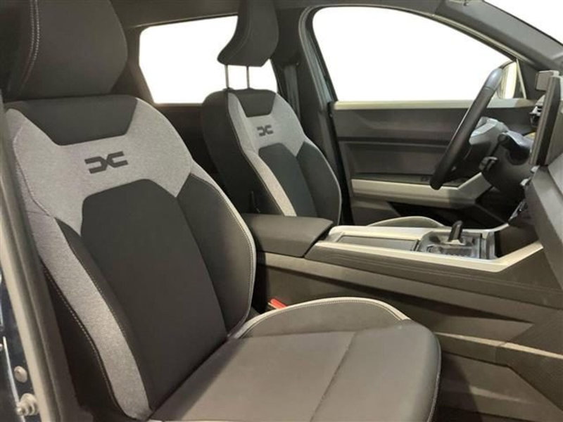 Dacia Bigster usata a Como (11)