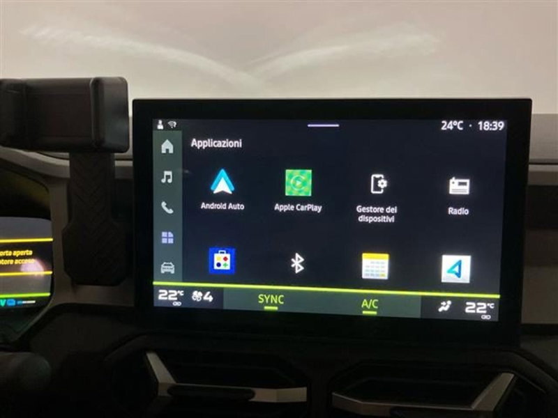 Dacia Bigster usata a Como (15)