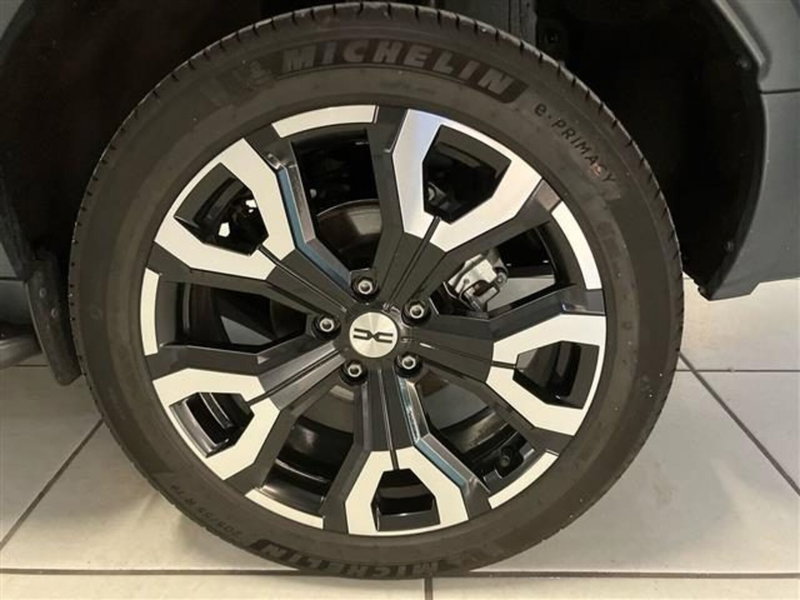 Dacia Bigster usata a Como (6)