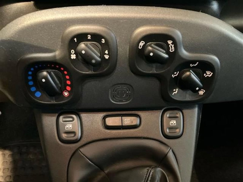 Fiat Panda Cross usata a Como (20)