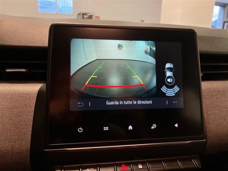 Renault Clio usata a Como (14)