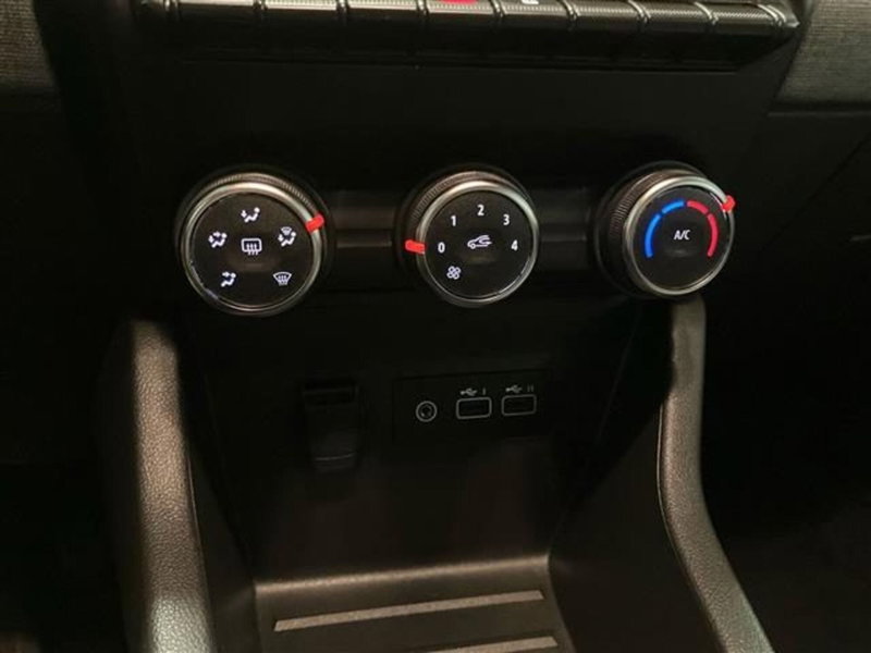 Renault Clio usata a Como (19)