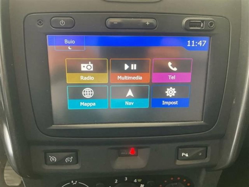 Dacia Duster usata a Como (13)