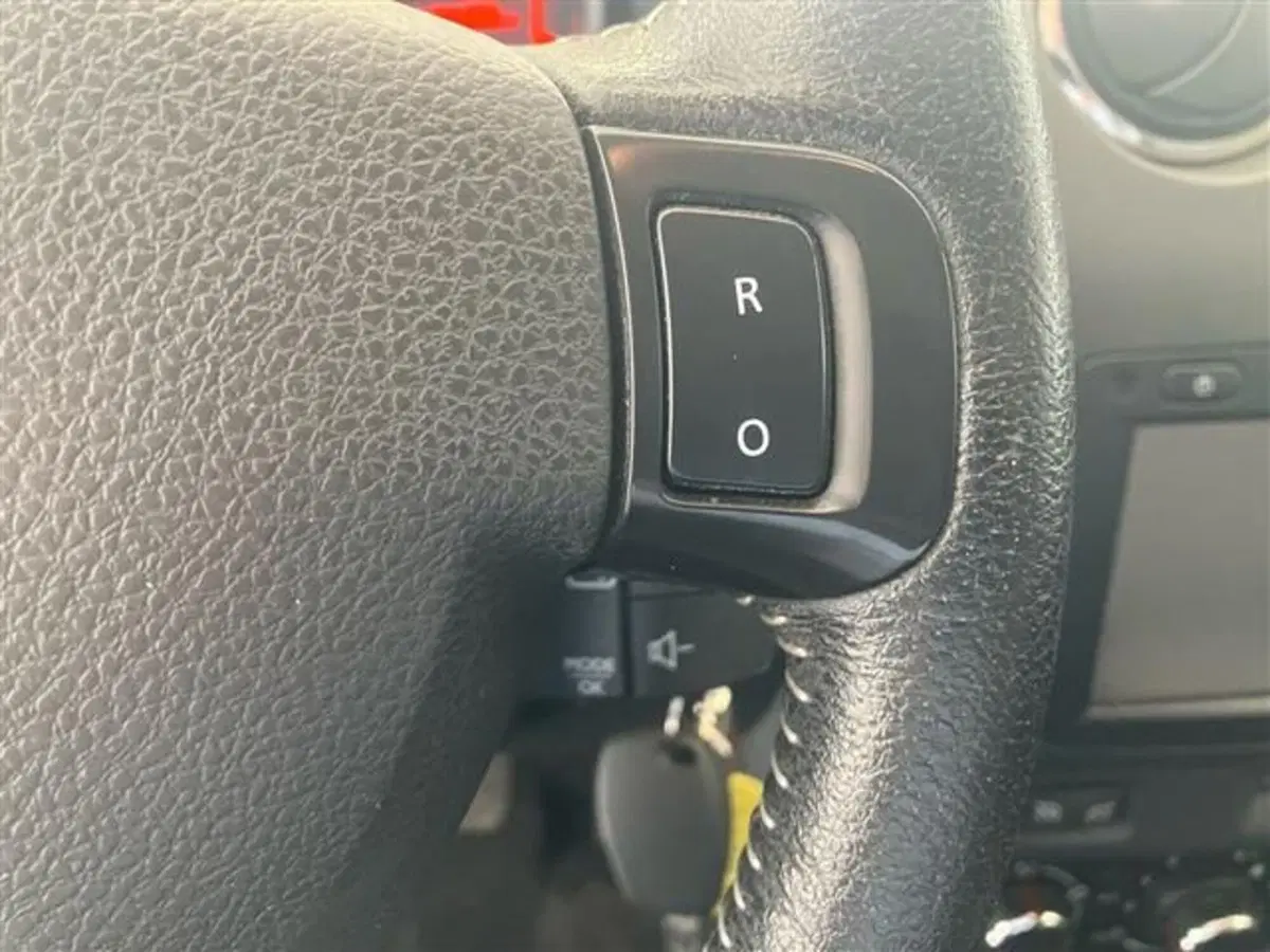Dacia Duster usata a Como (18)