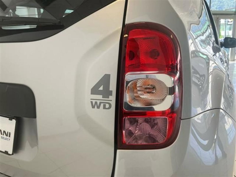 Dacia Duster usata a Como (7)