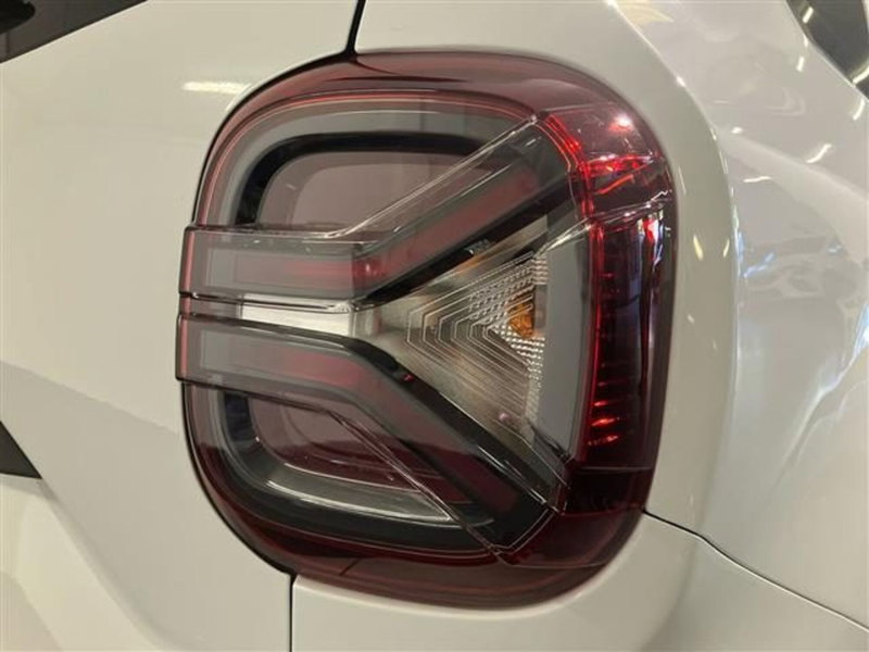 Dacia Duster usata a Como (14)