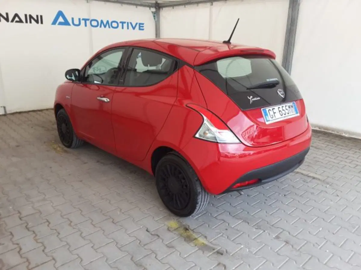 Lancia Ypsilon usata a Firenze (11)
