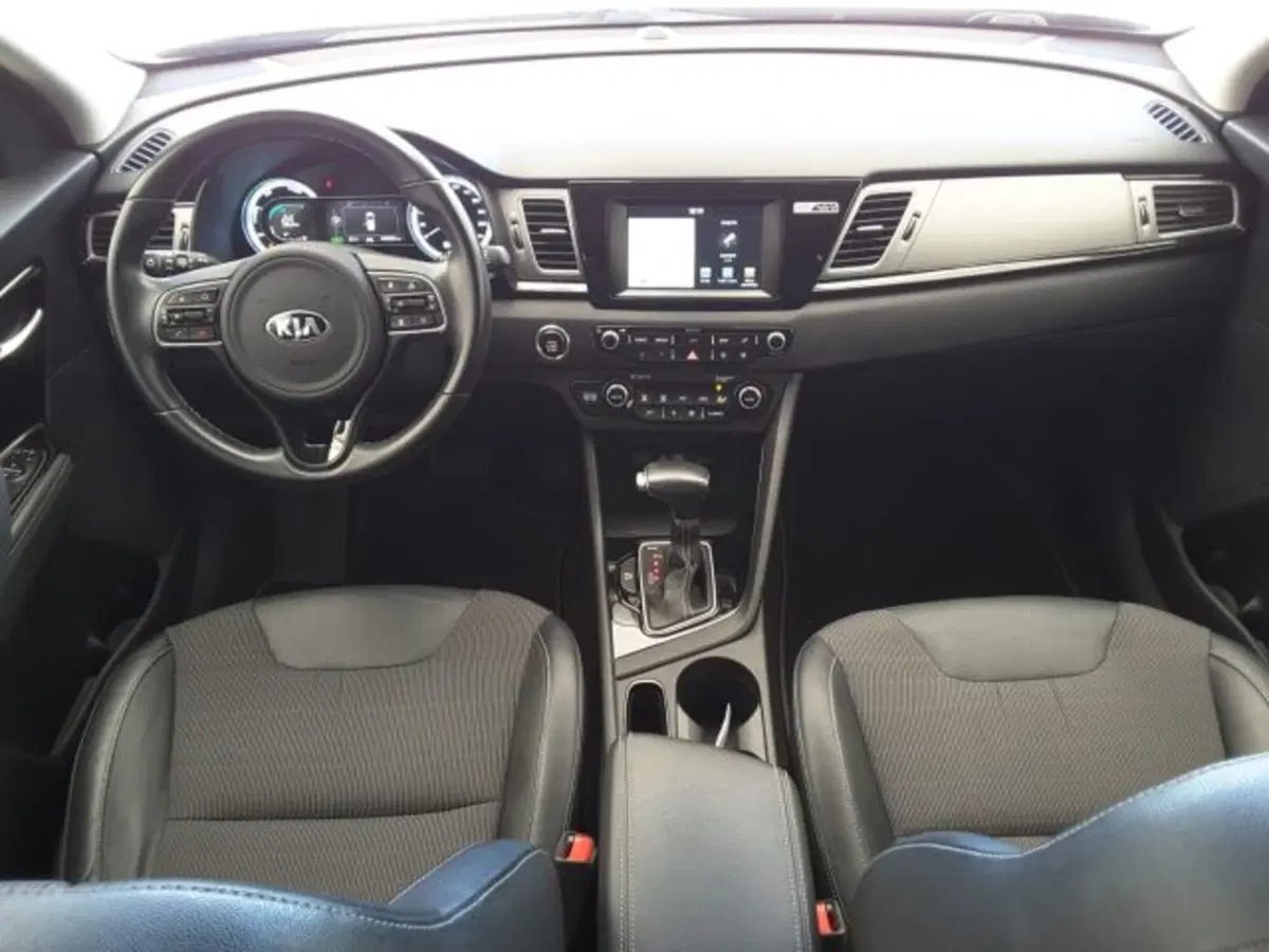 Kia Niro usata a Firenze (9)