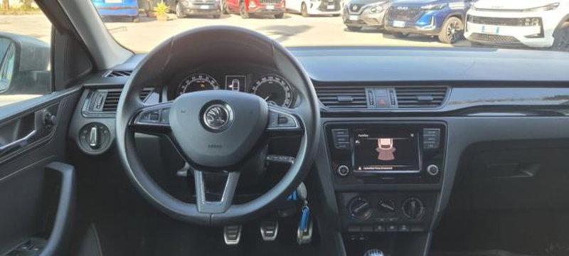 Skoda Rapid Spaceback usata a Napoli (10)