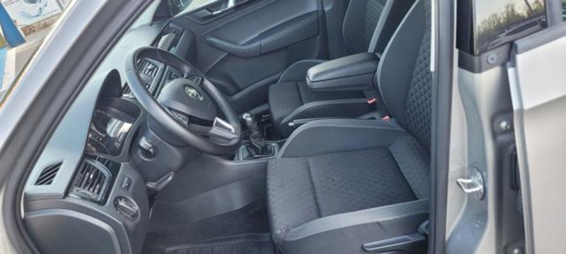 Skoda Rapid Spaceback usata a Napoli (6)