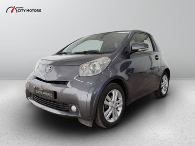 Toyota iQ 1.3 Executive del 2010 usata a Monza