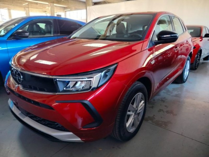 Opel Grandland nuova a Forlì-Cesena (5)