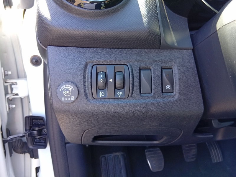 Renault Clio usata a Catania (10)