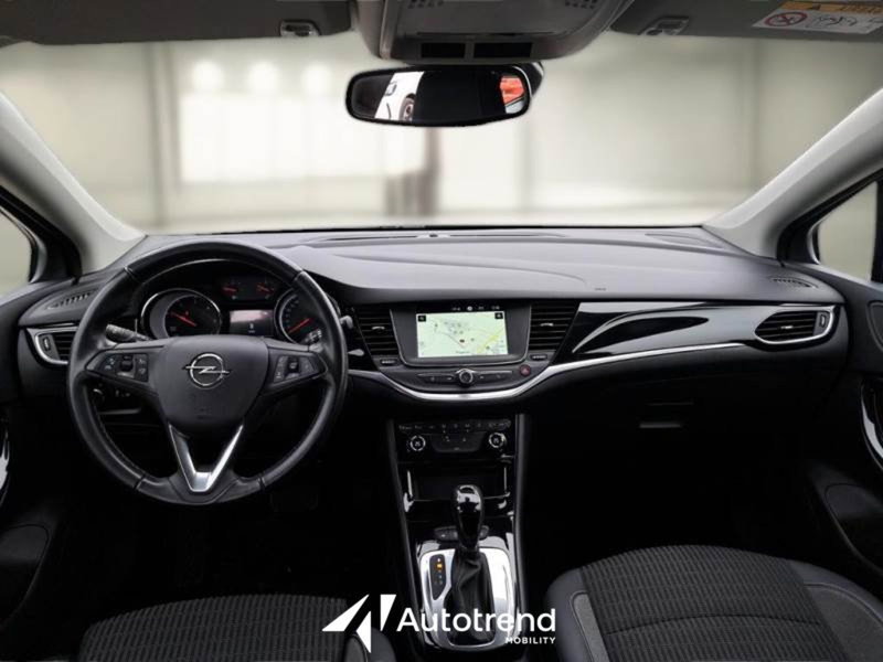 Opel Astra Station Wagon usata a Bari (19)